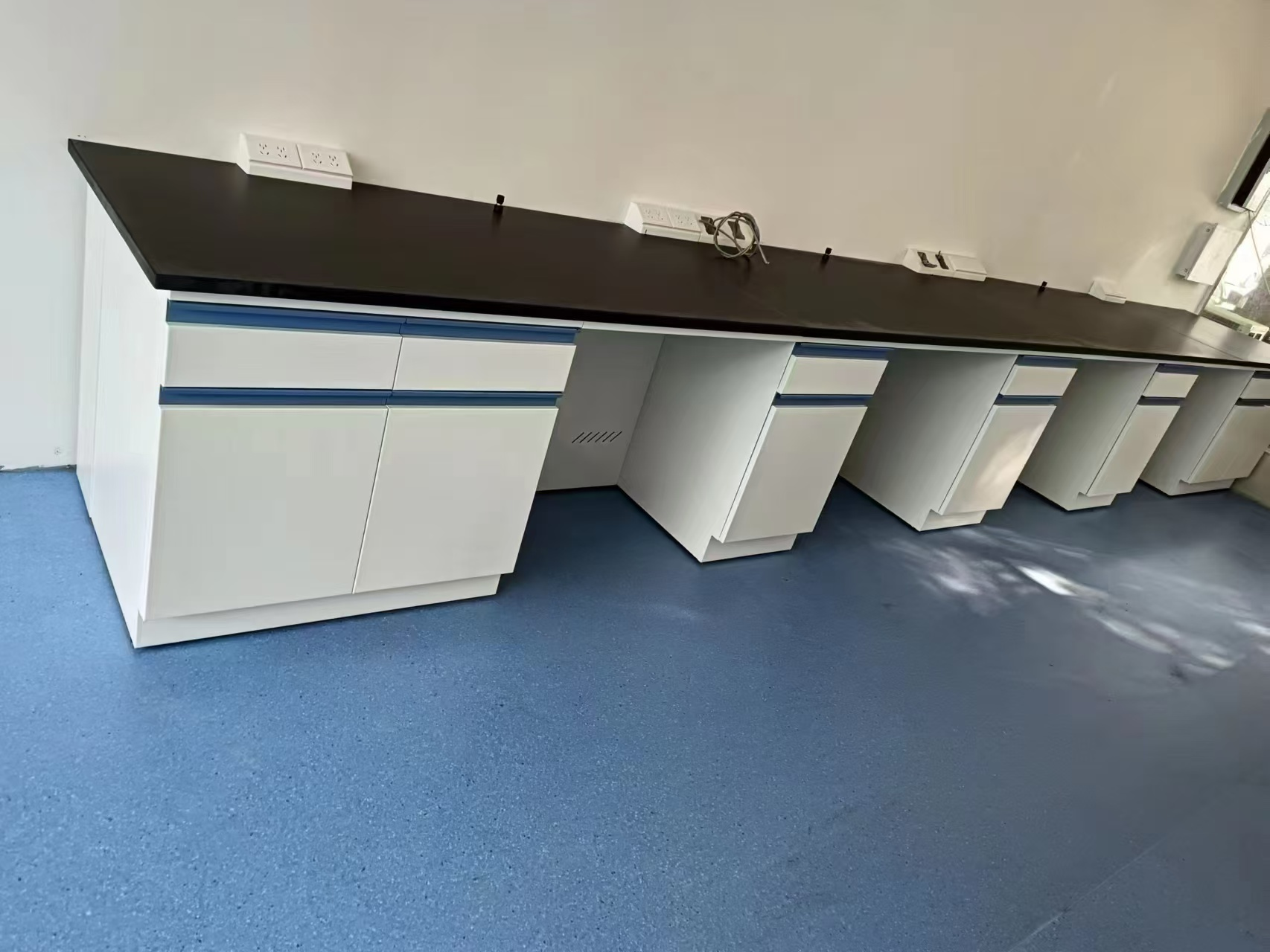 乐山实验室家具